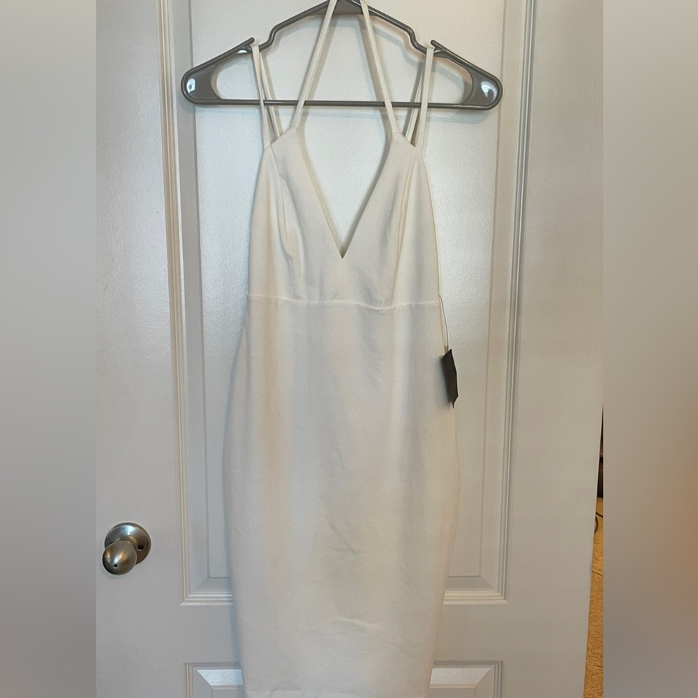 NWT Little White Lulu’s dress size Small